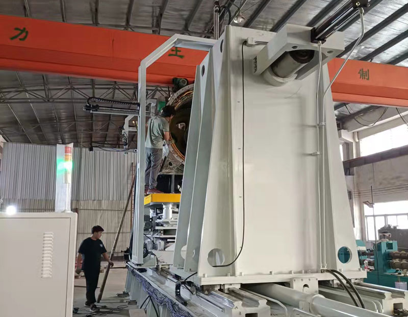 大型永磁電機(jī)合裝機(jī)